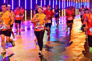 BIB: 25249
                            <button type="button" onclick="openModal(16624751)" class="btn btn-primary btn-sm float-right btn-popup" data-toggle="modal" data-target=".modal-high-quality">
                        <i class="fas fa-shopping-cart"></i> Add to Cart
                    </button>
                                            <button type="button" onclick="isThisMe(16624751, true)" class="btn btn-success btn-sm float-right btn-popup btn-isme hidden" data-toggle="tooltip" data-placement="bottom" title="นี่คือรูปของคุณใช่ไหม คลิกที่นี่เพื่อเอาเข้าอัลบั้ม">
                        <i class="fas fa-plus"></i> Add to album
                    </button>
                    <button type="button" onclick="isThisMe(16624751, false)" class="btn btn-warning btn-sm float-right btn-popup btn-isnotme hidden">
                        <i class="fas fa-ban"></i> Remove from album
                    </button>