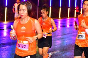 BIB: 3439, 5192
                            <button type="button" onclick="openModal(16883823)" class="btn btn-primary btn-sm float-right btn-popup" data-toggle="modal" data-target=".modal-high-quality">
                        <i class="fas fa-shopping-cart"></i> Add to Cart
                    </button>
                                            <button type="button" onclick="isThisMe(16883823, true)" class="btn btn-success btn-sm float-right btn-popup btn-isme hidden" data-toggle="tooltip" data-placement="bottom" title="นี่คือรูปของคุณใช่ไหม คลิกที่นี่เพื่อเอาเข้าอัลบั้ม">
                        <i class="fas fa-plus"></i> Add to album
                    </button>
                    <button type="button" onclick="isThisMe(16883823, false)" class="btn btn-warning btn-sm float-right btn-popup btn-isnotme hidden">
                        <i class="fas fa-ban"></i> Remove from album
                    </button>