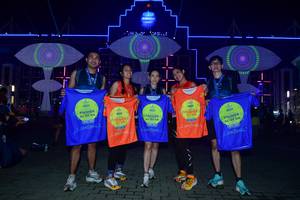 BIB: 42195
                            <button type="button" onclick="openModal(17302136)" class="btn btn-primary btn-sm float-right btn-popup" data-toggle="modal" data-target=".modal-high-quality">
                        <i class="fas fa-shopping-cart"></i> Add to Cart
                    </button>
                                            <button type="button" onclick="isThisMe(17302136, true)" class="btn btn-success btn-sm float-right btn-popup btn-isme hidden" data-toggle="tooltip" data-placement="bottom" title="นี่คือรูปของคุณใช่ไหม คลิกที่นี่เพื่อเอาเข้าอัลบั้ม">
                        <i class="fas fa-plus"></i> Add to album
                    </button>
                    <button type="button" onclick="isThisMe(17302136, false)" class="btn btn-warning btn-sm float-right btn-popup btn-isnotme hidden">
                        <i class="fas fa-ban"></i> Remove from album
                    </button>