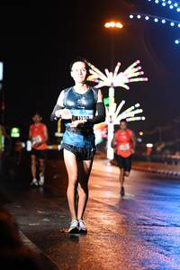 BIB: 130
                            <button type="button" onclick="openModal(17301536)" class="btn btn-primary btn-sm float-right btn-popup" data-toggle="modal" data-target=".modal-high-quality">
                        <i class="fas fa-shopping-cart"></i> Add to Cart
                    </button>
                                            <button type="button" onclick="isThisMe(17301536, true)" class="btn btn-success btn-sm float-right btn-popup btn-isme hidden" data-toggle="tooltip" data-placement="bottom" title="นี่คือรูปของคุณใช่ไหม คลิกที่นี่เพื่อเอาเข้าอัลบั้ม">
                        <i class="fas fa-plus"></i> Add to album
                    </button>
                    <button type="button" onclick="isThisMe(17301536, false)" class="btn btn-warning btn-sm float-right btn-popup btn-isnotme hidden">
                        <i class="fas fa-ban"></i> Remove from album
                    </button>