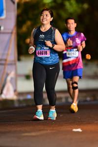 BIB: 44618, 40293
                            <button type="button" onclick="openModal(17171391)" class="btn btn-primary btn-sm float-right btn-popup" data-toggle="modal" data-target=".modal-high-quality">
                        <i class="fas fa-shopping-cart"></i> Add to Cart
                    </button>
                                            <button type="button" onclick="isThisMe(17171391, true)" class="btn btn-success btn-sm float-right btn-popup btn-isme hidden" data-toggle="tooltip" data-placement="bottom" title="นี่คือรูปของคุณใช่ไหม คลิกที่นี่เพื่อเอาเข้าอัลบั้ม">
                        <i class="fas fa-plus"></i> Add to album
                    </button>
                    <button type="button" onclick="isThisMe(17171391, false)" class="btn btn-warning btn-sm float-right btn-popup btn-isnotme hidden">
                        <i class="fas fa-ban"></i> Remove from album
                    </button>