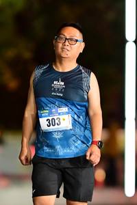 BIB: 2022, 303
                            <button type="button" onclick="openModal(18159542)" class="btn btn-primary btn-sm float-right btn-popup" data-toggle="modal" data-target=".modal-high-quality">
                        <i class="fas fa-shopping-cart"></i> Add to Cart
                    </button>
                                            <button type="button" onclick="isThisMe(18159542, true)" class="btn btn-success btn-sm float-right btn-popup btn-isme hidden" data-toggle="tooltip" data-placement="bottom" title="นี่คือรูปของคุณใช่ไหม คลิกที่นี่เพื่อเอาเข้าอัลบั้ม">
                        <i class="fas fa-plus"></i> Add to album
                    </button>
                    <button type="button" onclick="isThisMe(18159542, false)" class="btn btn-warning btn-sm float-right btn-popup btn-isnotme hidden">
                        <i class="fas fa-ban"></i> Remove from album
                    </button>