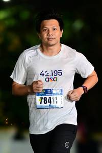 BIB: 42195, 7841
                            <button type="button" onclick="openModal(18159660)" class="btn btn-primary btn-sm float-right btn-popup" data-toggle="modal" data-target=".modal-high-quality">
                        <i class="fas fa-shopping-cart"></i> Add to Cart
                    </button>
                                            <button type="button" onclick="isThisMe(18159660, true)" class="btn btn-success btn-sm float-right btn-popup btn-isme hidden" data-toggle="tooltip" data-placement="bottom" title="นี่คือรูปของคุณใช่ไหม คลิกที่นี่เพื่อเอาเข้าอัลบั้ม">
                        <i class="fas fa-plus"></i> Add to album
                    </button>
                    <button type="button" onclick="isThisMe(18159660, false)" class="btn btn-warning btn-sm float-right btn-popup btn-isnotme hidden">
                        <i class="fas fa-ban"></i> Remove from album
                    </button>