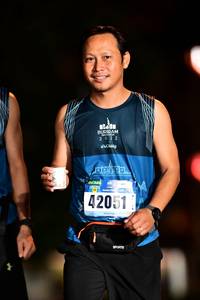 BIB: 2022, 42051
                            <button type="button" onclick="openModal(17929175)" class="btn btn-primary btn-sm float-right btn-popup" data-toggle="modal" data-target=".modal-high-quality">
                        <i class="fas fa-shopping-cart"></i> Add to Cart
                    </button>
                                            <button type="button" onclick="isThisMe(17929175, true)" class="btn btn-success btn-sm float-right btn-popup btn-isme hidden" data-toggle="tooltip" data-placement="bottom" title="นี่คือรูปของคุณใช่ไหม คลิกที่นี่เพื่อเอาเข้าอัลบั้ม">
                        <i class="fas fa-plus"></i> Add to album
                    </button>
                    <button type="button" onclick="isThisMe(17929175, false)" class="btn btn-warning btn-sm float-right btn-popup btn-isnotme hidden">
                        <i class="fas fa-ban"></i> Remove from album
                    </button>