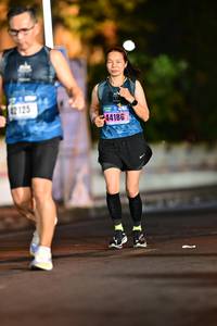 BIB: 12125, 44186
                            <button type="button" onclick="openModal(17057781)" class="btn btn-primary btn-sm float-right btn-popup" data-toggle="modal" data-target=".modal-high-quality">
                        <i class="fas fa-shopping-cart"></i> Add to Cart
                    </button>
                                            <button type="button" onclick="isThisMe(17057781, true)" class="btn btn-success btn-sm float-right btn-popup btn-isme hidden" data-toggle="tooltip" data-placement="bottom" title="นี่คือรูปของคุณใช่ไหม คลิกที่นี่เพื่อเอาเข้าอัลบั้ม">
                        <i class="fas fa-plus"></i> Add to album
                    </button>
                    <button type="button" onclick="isThisMe(17057781, false)" class="btn btn-warning btn-sm float-right btn-popup btn-isnotme hidden">
                        <i class="fas fa-ban"></i> Remove from album
                    </button>