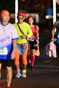 BIB: 340
                            <button type="button" onclick="openModal(16664120)" class="btn btn-primary btn-sm float-right btn-popup" data-toggle="modal" data-target=".modal-high-quality">
                        <i class="fas fa-shopping-cart"></i> Add to Cart
                    </button>
                                            <button type="button" onclick="isThisMe(16664120, true)" class="btn btn-success btn-sm float-right btn-popup btn-isme hidden" data-toggle="tooltip" data-placement="bottom" title="นี่คือรูปของคุณใช่ไหม คลิกที่นี่เพื่อเอาเข้าอัลบั้ม">
                        <i class="fas fa-plus"></i> Add to album
                    </button>
                    <button type="button" onclick="isThisMe(16664120, false)" class="btn btn-warning btn-sm float-right btn-popup btn-isnotme hidden">
                        <i class="fas fa-ban"></i> Remove from album
                    </button>