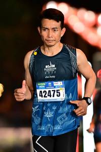 BIB: 2022, 42475
                            <button type="button" onclick="openModal(18155925)" class="btn btn-primary btn-sm float-right btn-popup" data-toggle="modal" data-target=".modal-high-quality">
                        <i class="fas fa-shopping-cart"></i> Add to Cart
                    </button>
                                            <button type="button" onclick="isThisMe(18155925, true)" class="btn btn-success btn-sm float-right btn-popup btn-isme hidden" data-toggle="tooltip" data-placement="bottom" title="นี่คือรูปของคุณใช่ไหม คลิกที่นี่เพื่อเอาเข้าอัลบั้ม">
                        <i class="fas fa-plus"></i> Add to album
                    </button>
                    <button type="button" onclick="isThisMe(18155925, false)" class="btn btn-warning btn-sm float-right btn-popup btn-isnotme hidden">
                        <i class="fas fa-ban"></i> Remove from album
                    </button>