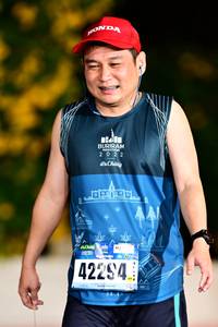 BIB: 2022, 4224
                            <button type="button" onclick="openModal(17926827)" class="btn btn-primary btn-sm float-right btn-popup" data-toggle="modal" data-target=".modal-high-quality">
                        <i class="fas fa-shopping-cart"></i> Add to Cart
                    </button>
                                            <button type="button" onclick="isThisMe(17926827, true)" class="btn btn-success btn-sm float-right btn-popup btn-isme hidden" data-toggle="tooltip" data-placement="bottom" title="นี่คือรูปของคุณใช่ไหม คลิกที่นี่เพื่อเอาเข้าอัลบั้ม">
                        <i class="fas fa-plus"></i> Add to album
                    </button>
                    <button type="button" onclick="isThisMe(17926827, false)" class="btn btn-warning btn-sm float-right btn-popup btn-isnotme hidden">
                        <i class="fas fa-ban"></i> Remove from album
                    </button>