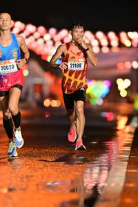 BIB: 20020, 21188
                            <button type="button" onclick="openModal(16346779)" class="btn btn-primary btn-sm float-right btn-popup" data-toggle="modal" data-target=".modal-high-quality">
                        <i class="fas fa-shopping-cart"></i> Add to Cart
                    </button>
                                            <button type="button" onclick="isThisMe(16346779, true)" class="btn btn-success btn-sm float-right btn-popup btn-isme hidden" data-toggle="tooltip" data-placement="bottom" title="นี่คือรูปของคุณใช่ไหม คลิกที่นี่เพื่อเอาเข้าอัลบั้ม">
                        <i class="fas fa-plus"></i> Add to album
                    </button>
                    <button type="button" onclick="isThisMe(16346779, false)" class="btn btn-warning btn-sm float-right btn-popup btn-isnotme hidden">
                        <i class="fas fa-ban"></i> Remove from album
                    </button>