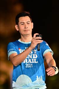 BIB: 2021
                            <button type="button" onclick="openModal(16630397)" class="btn btn-primary btn-sm float-right btn-popup" data-toggle="modal" data-target=".modal-high-quality">
                        <i class="fas fa-shopping-cart"></i> Add to Cart
                    </button>
                                            <button type="button" onclick="isThisMe(16630397, true)" class="btn btn-success btn-sm float-right btn-popup btn-isme hidden" data-toggle="tooltip" data-placement="bottom" title="นี่คือรูปของคุณใช่ไหม คลิกที่นี่เพื่อเอาเข้าอัลบั้ม">
                        <i class="fas fa-plus"></i> Add to album
                    </button>
                    <button type="button" onclick="isThisMe(16630397, false)" class="btn btn-warning btn-sm float-right btn-popup btn-isnotme hidden">
                        <i class="fas fa-ban"></i> Remove from album
                    </button>