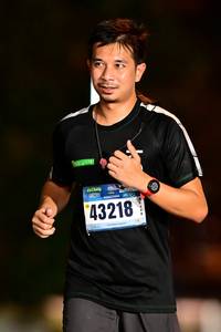 BIB: 43218
                            <button type="button" onclick="openModal(18157094)" class="btn btn-primary btn-sm float-right btn-popup" data-toggle="modal" data-target=".modal-high-quality">
                        <i class="fas fa-shopping-cart"></i> Add to Cart
                    </button>
                                            <button type="button" onclick="isThisMe(18157094, true)" class="btn btn-success btn-sm float-right btn-popup btn-isme hidden" data-toggle="tooltip" data-placement="bottom" title="นี่คือรูปของคุณใช่ไหม คลิกที่นี่เพื่อเอาเข้าอัลบั้ม">
                        <i class="fas fa-plus"></i> Add to album
                    </button>
                    <button type="button" onclick="isThisMe(18157094, false)" class="btn btn-warning btn-sm float-right btn-popup btn-isnotme hidden">
                        <i class="fas fa-ban"></i> Remove from album
                    </button>