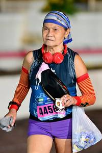 BIB: 445
                            <button type="button" onclick="openModal(18159713)" class="btn btn-primary btn-sm float-right btn-popup" data-toggle="modal" data-target=".modal-high-quality">
                        <i class="fas fa-shopping-cart"></i> Add to Cart
                    </button>
                                            <button type="button" onclick="isThisMe(18159713, true)" class="btn btn-success btn-sm float-right btn-popup btn-isme hidden" data-toggle="tooltip" data-placement="bottom" title="นี่คือรูปของคุณใช่ไหม คลิกที่นี่เพื่อเอาเข้าอัลบั้ม">
                        <i class="fas fa-plus"></i> Add to album
                    </button>
                    <button type="button" onclick="isThisMe(18159713, false)" class="btn btn-warning btn-sm float-right btn-popup btn-isnotme hidden">
                        <i class="fas fa-ban"></i> Remove from album
                    </button>