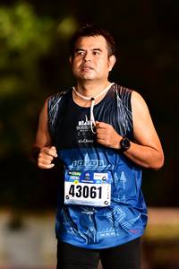 BIB: 202, 43061
                            <button type="button" onclick="openModal(18067671)" class="btn btn-primary btn-sm float-right btn-popup" data-toggle="modal" data-target=".modal-high-quality">
                        <i class="fas fa-shopping-cart"></i> Add to Cart
                    </button>
                                            <button type="button" onclick="isThisMe(18067671, true)" class="btn btn-success btn-sm float-right btn-popup btn-isme hidden" data-toggle="tooltip" data-placement="bottom" title="นี่คือรูปของคุณใช่ไหม คลิกที่นี่เพื่อเอาเข้าอัลบั้ม">
                        <i class="fas fa-plus"></i> Add to album
                    </button>
                    <button type="button" onclick="isThisMe(18067671, false)" class="btn btn-warning btn-sm float-right btn-popup btn-isnotme hidden">
                        <i class="fas fa-ban"></i> Remove from album
                    </button>