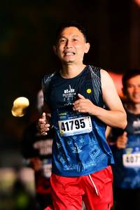 BIB: 2022, 41795, 407
                            <button type="button" onclick="openModal(18067333)" class="btn btn-primary btn-sm float-right btn-popup" data-toggle="modal" data-target=".modal-high-quality">
                        <i class="fas fa-shopping-cart"></i> Add to Cart
                    </button>
                                            <button type="button" onclick="isThisMe(18067333, true)" class="btn btn-success btn-sm float-right btn-popup btn-isme hidden" data-toggle="tooltip" data-placement="bottom" title="นี่คือรูปของคุณใช่ไหม คลิกที่นี่เพื่อเอาเข้าอัลบั้ม">
                        <i class="fas fa-plus"></i> Add to album
                    </button>
                    <button type="button" onclick="isThisMe(18067333, false)" class="btn btn-warning btn-sm float-right btn-popup btn-isnotme hidden">
                        <i class="fas fa-ban"></i> Remove from album
                    </button>
