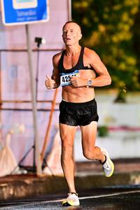 BIB: 425
                            <button type="button" onclick="openModal(17988500)" class="btn btn-primary btn-sm float-right btn-popup" data-toggle="modal" data-target=".modal-high-quality">
                        <i class="fas fa-shopping-cart"></i> Add to Cart
                    </button>
                                            <button type="button" onclick="isThisMe(17988500, true)" class="btn btn-success btn-sm float-right btn-popup btn-isme hidden" data-toggle="tooltip" data-placement="bottom" title="นี่คือรูปของคุณใช่ไหม คลิกที่นี่เพื่อเอาเข้าอัลบั้ม">
                        <i class="fas fa-plus"></i> Add to album
                    </button>
                    <button type="button" onclick="isThisMe(17988500, false)" class="btn btn-warning btn-sm float-right btn-popup btn-isnotme hidden">
                        <i class="fas fa-ban"></i> Remove from album
                    </button>