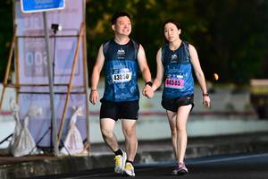 BIB: 43050, 44585
                            <button type="button" onclick="openModal(16729306)" class="btn btn-primary btn-sm float-right btn-popup" data-toggle="modal" data-target=".modal-high-quality">
                        <i class="fas fa-shopping-cart"></i> Add to Cart
                    </button>
                                            <button type="button" onclick="isThisMe(16729306, true)" class="btn btn-success btn-sm float-right btn-popup btn-isme hidden" data-toggle="tooltip" data-placement="bottom" title="นี่คือรูปของคุณใช่ไหม คลิกที่นี่เพื่อเอาเข้าอัลบั้ม">
                        <i class="fas fa-plus"></i> Add to album
                    </button>
                    <button type="button" onclick="isThisMe(16729306, false)" class="btn btn-warning btn-sm float-right btn-popup btn-isnotme hidden">
                        <i class="fas fa-ban"></i> Remove from album
                    </button>