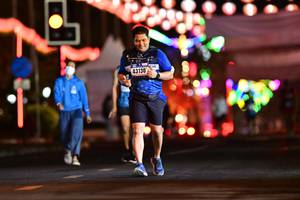 BIB: 43130
                            <button type="button" onclick="openModal(16739018)" class="btn btn-primary btn-sm float-right btn-popup" data-toggle="modal" data-target=".modal-high-quality">
                        <i class="fas fa-shopping-cart"></i> Add to Cart
                    </button>
                                            <button type="button" onclick="isThisMe(16739018, true)" class="btn btn-success btn-sm float-right btn-popup btn-isme hidden" data-toggle="tooltip" data-placement="bottom" title="นี่คือรูปของคุณใช่ไหม คลิกที่นี่เพื่อเอาเข้าอัลบั้ม">
                        <i class="fas fa-plus"></i> Add to album
                    </button>
                    <button type="button" onclick="isThisMe(16739018, false)" class="btn btn-warning btn-sm float-right btn-popup btn-isnotme hidden">
                        <i class="fas fa-ban"></i> Remove from album
                    </button>