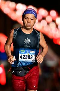 BIB: 2022, 42309
                            <button type="button" onclick="openModal(17924583)" class="btn btn-primary btn-sm float-right btn-popup" data-toggle="modal" data-target=".modal-high-quality">
                        <i class="fas fa-shopping-cart"></i> Add to Cart
                    </button>
                                            <button type="button" onclick="isThisMe(17924583, true)" class="btn btn-success btn-sm float-right btn-popup btn-isme hidden" data-toggle="tooltip" data-placement="bottom" title="นี่คือรูปของคุณใช่ไหม คลิกที่นี่เพื่อเอาเข้าอัลบั้ม">
                        <i class="fas fa-plus"></i> Add to album
                    </button>
                    <button type="button" onclick="isThisMe(17924583, false)" class="btn btn-warning btn-sm float-right btn-popup btn-isnotme hidden">
                        <i class="fas fa-ban"></i> Remove from album
                    </button>