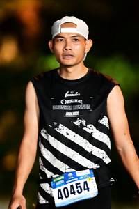 BIB: 40454
                            <button type="button" onclick="openModal(18068224)" class="btn btn-primary btn-sm float-right btn-popup" data-toggle="modal" data-target=".modal-high-quality">
                        <i class="fas fa-shopping-cart"></i> Add to Cart
                    </button>
                                            <button type="button" onclick="isThisMe(18068224, true)" class="btn btn-success btn-sm float-right btn-popup btn-isme hidden" data-toggle="tooltip" data-placement="bottom" title="นี่คือรูปของคุณใช่ไหม คลิกที่นี่เพื่อเอาเข้าอัลบั้ม">
                        <i class="fas fa-plus"></i> Add to album
                    </button>
                    <button type="button" onclick="isThisMe(18068224, false)" class="btn btn-warning btn-sm float-right btn-popup btn-isnotme hidden">
                        <i class="fas fa-ban"></i> Remove from album
                    </button>