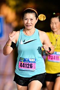 BIB: 73411, 44126
                            <button type="button" onclick="openModal(17923977)" class="btn btn-primary btn-sm float-right btn-popup" data-toggle="modal" data-target=".modal-high-quality">
                        <i class="fas fa-shopping-cart"></i> Add to Cart
                    </button>
                                            <button type="button" onclick="isThisMe(17923977, true)" class="btn btn-success btn-sm float-right btn-popup btn-isme hidden" data-toggle="tooltip" data-placement="bottom" title="นี่คือรูปของคุณใช่ไหม คลิกที่นี่เพื่อเอาเข้าอัลบั้ม">
                        <i class="fas fa-plus"></i> Add to album
                    </button>
                    <button type="button" onclick="isThisMe(17923977, false)" class="btn btn-warning btn-sm float-right btn-popup btn-isnotme hidden">
                        <i class="fas fa-ban"></i> Remove from album
                    </button>