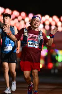 BIB: 2172
                            <button type="button" onclick="openModal(16752347)" class="btn btn-primary btn-sm float-right btn-popup" data-toggle="modal" data-target=".modal-high-quality">
                        <i class="fas fa-shopping-cart"></i> Add to Cart
                    </button>
                                            <button type="button" onclick="isThisMe(16752347, true)" class="btn btn-success btn-sm float-right btn-popup btn-isme hidden" data-toggle="tooltip" data-placement="bottom" title="นี่คือรูปของคุณใช่ไหม คลิกที่นี่เพื่อเอาเข้าอัลบั้ม">
                        <i class="fas fa-plus"></i> Add to album
                    </button>
                    <button type="button" onclick="isThisMe(16752347, false)" class="btn btn-warning btn-sm float-right btn-popup btn-isnotme hidden">
                        <i class="fas fa-ban"></i> Remove from album
                    </button>