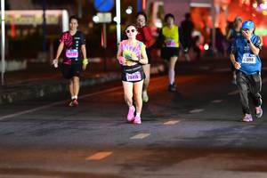 BIB: 41098, 78415
                            <button type="button" onclick="openModal(16774742)" class="btn btn-primary btn-sm float-right btn-popup" data-toggle="modal" data-target=".modal-high-quality">
                        <i class="fas fa-shopping-cart"></i> Add to Cart
                    </button>
                                            <button type="button" onclick="isThisMe(16774742, true)" class="btn btn-success btn-sm float-right btn-popup btn-isme hidden" data-toggle="tooltip" data-placement="bottom" title="นี่คือรูปของคุณใช่ไหม คลิกที่นี่เพื่อเอาเข้าอัลบั้ม">
                        <i class="fas fa-plus"></i> Add to album
                    </button>
                    <button type="button" onclick="isThisMe(16774742, false)" class="btn btn-warning btn-sm float-right btn-popup btn-isnotme hidden">
                        <i class="fas fa-ban"></i> Remove from album
                    </button>