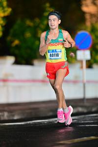 BIB: 40110
                            <button type="button" onclick="openModal(16298992)" class="btn btn-primary btn-sm float-right btn-popup" data-toggle="modal" data-target=".modal-high-quality">
                        <i class="fas fa-shopping-cart"></i> Add to Cart
                    </button>
                                            <button type="button" onclick="isThisMe(16298992, true)" class="btn btn-success btn-sm float-right btn-popup btn-isme hidden" data-toggle="tooltip" data-placement="bottom" title="นี่คือรูปของคุณใช่ไหม คลิกที่นี่เพื่อเอาเข้าอัลบั้ม">
                        <i class="fas fa-plus"></i> Add to album
                    </button>
                    <button type="button" onclick="isThisMe(16298992, false)" class="btn btn-warning btn-sm float-right btn-popup btn-isnotme hidden">
                        <i class="fas fa-ban"></i> Remove from album
                    </button>