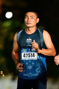 BIB: 202, 42514
                            <button type="button" onclick="openModal(17928018)" class="btn btn-primary btn-sm float-right btn-popup" data-toggle="modal" data-target=".modal-high-quality">
                        <i class="fas fa-shopping-cart"></i> Add to Cart
                    </button>
                                            <button type="button" onclick="isThisMe(17928018, true)" class="btn btn-success btn-sm float-right btn-popup btn-isme hidden" data-toggle="tooltip" data-placement="bottom" title="นี่คือรูปของคุณใช่ไหม คลิกที่นี่เพื่อเอาเข้าอัลบั้ม">
                        <i class="fas fa-plus"></i> Add to album
                    </button>
                    <button type="button" onclick="isThisMe(17928018, false)" class="btn btn-warning btn-sm float-right btn-popup btn-isnotme hidden">
                        <i class="fas fa-ban"></i> Remove from album
                    </button>