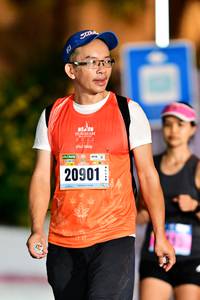 BIB: 2022, 20901
                            <button type="button" onclick="openModal(17925086)" class="btn btn-primary btn-sm float-right btn-popup" data-toggle="modal" data-target=".modal-high-quality">
                        <i class="fas fa-shopping-cart"></i> Add to Cart
                    </button>
                                            <button type="button" onclick="isThisMe(17925086, true)" class="btn btn-success btn-sm float-right btn-popup btn-isme hidden" data-toggle="tooltip" data-placement="bottom" title="นี่คือรูปของคุณใช่ไหม คลิกที่นี่เพื่อเอาเข้าอัลบั้ม">
                        <i class="fas fa-plus"></i> Add to album
                    </button>
                    <button type="button" onclick="isThisMe(17925086, false)" class="btn btn-warning btn-sm float-right btn-popup btn-isnotme hidden">
                        <i class="fas fa-ban"></i> Remove from album
                    </button>
