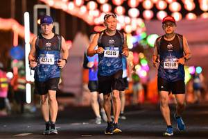 BIB: 42515, 4279, 42969
                            <button type="button" onclick="openModal(17082205)" class="btn btn-primary btn-sm float-right btn-popup" data-toggle="modal" data-target=".modal-high-quality">
                        <i class="fas fa-shopping-cart"></i> Add to Cart
                    </button>
                                            <button type="button" onclick="isThisMe(17082205, true)" class="btn btn-success btn-sm float-right btn-popup btn-isme hidden" data-toggle="tooltip" data-placement="bottom" title="นี่คือรูปของคุณใช่ไหม คลิกที่นี่เพื่อเอาเข้าอัลบั้ม">
                        <i class="fas fa-plus"></i> Add to album
                    </button>
                    <button type="button" onclick="isThisMe(17082205, false)" class="btn btn-warning btn-sm float-right btn-popup btn-isnotme hidden">
                        <i class="fas fa-ban"></i> Remove from album
                    </button>