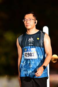 BIB: 2022, 42902
                            <button type="button" onclick="openModal(17926283)" class="btn btn-primary btn-sm float-right btn-popup" data-toggle="modal" data-target=".modal-high-quality">
                        <i class="fas fa-shopping-cart"></i> Add to Cart
                    </button>
                                            <button type="button" onclick="isThisMe(17926283, true)" class="btn btn-success btn-sm float-right btn-popup btn-isme hidden" data-toggle="tooltip" data-placement="bottom" title="นี่คือรูปของคุณใช่ไหม คลิกที่นี่เพื่อเอาเข้าอัลบั้ม">
                        <i class="fas fa-plus"></i> Add to album
                    </button>
                    <button type="button" onclick="isThisMe(17926283, false)" class="btn btn-warning btn-sm float-right btn-popup btn-isnotme hidden">
                        <i class="fas fa-ban"></i> Remove from album
                    </button>