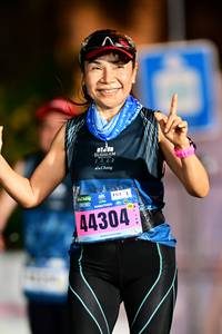 BIB: 2022, 44304
                            <button type="button" onclick="openModal(17926806)" class="btn btn-primary btn-sm float-right btn-popup" data-toggle="modal" data-target=".modal-high-quality">
                        <i class="fas fa-shopping-cart"></i> Add to Cart
                    </button>
                                            <button type="button" onclick="isThisMe(17926806, true)" class="btn btn-success btn-sm float-right btn-popup btn-isme hidden" data-toggle="tooltip" data-placement="bottom" title="นี่คือรูปของคุณใช่ไหม คลิกที่นี่เพื่อเอาเข้าอัลบั้ม">
                        <i class="fas fa-plus"></i> Add to album
                    </button>
                    <button type="button" onclick="isThisMe(17926806, false)" class="btn btn-warning btn-sm float-right btn-popup btn-isnotme hidden">
                        <i class="fas fa-ban"></i> Remove from album
                    </button>