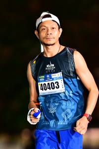 BIB: 2022, 40403
                            <button type="button" onclick="openModal(18067831)" class="btn btn-primary btn-sm float-right btn-popup" data-toggle="modal" data-target=".modal-high-quality">
                        <i class="fas fa-shopping-cart"></i> Add to Cart
                    </button>
                                            <button type="button" onclick="isThisMe(18067831, true)" class="btn btn-success btn-sm float-right btn-popup btn-isme hidden" data-toggle="tooltip" data-placement="bottom" title="นี่คือรูปของคุณใช่ไหม คลิกที่นี่เพื่อเอาเข้าอัลบั้ม">
                        <i class="fas fa-plus"></i> Add to album
                    </button>
                    <button type="button" onclick="isThisMe(18067831, false)" class="btn btn-warning btn-sm float-right btn-popup btn-isnotme hidden">
                        <i class="fas fa-ban"></i> Remove from album
                    </button>