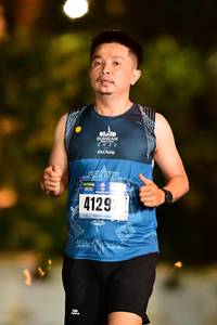 BIB: 2022, 4129
                            <button type="button" onclick="openModal(18159980)" class="btn btn-primary btn-sm float-right btn-popup" data-toggle="modal" data-target=".modal-high-quality">
                        <i class="fas fa-shopping-cart"></i> Add to Cart
                    </button>
                                            <button type="button" onclick="isThisMe(18159980, true)" class="btn btn-success btn-sm float-right btn-popup btn-isme hidden" data-toggle="tooltip" data-placement="bottom" title="นี่คือรูปของคุณใช่ไหม คลิกที่นี่เพื่อเอาเข้าอัลบั้ม">
                        <i class="fas fa-plus"></i> Add to album
                    </button>
                    <button type="button" onclick="isThisMe(18159980, false)" class="btn btn-warning btn-sm float-right btn-popup btn-isnotme hidden">
                        <i class="fas fa-ban"></i> Remove from album
                    </button>