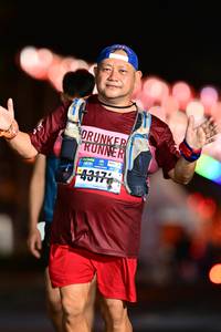 BIB: 217
                            <button type="button" onclick="openModal(16666472)" class="btn btn-primary btn-sm float-right btn-popup" data-toggle="modal" data-target=".modal-high-quality">
                        <i class="fas fa-shopping-cart"></i> Add to Cart
                    </button>
                                            <button type="button" onclick="isThisMe(16666472, true)" class="btn btn-success btn-sm float-right btn-popup btn-isme hidden" data-toggle="tooltip" data-placement="bottom" title="นี่คือรูปของคุณใช่ไหม คลิกที่นี่เพื่อเอาเข้าอัลบั้ม">
                        <i class="fas fa-plus"></i> Add to album
                    </button>
                    <button type="button" onclick="isThisMe(16666472, false)" class="btn btn-warning btn-sm float-right btn-popup btn-isnotme hidden">
                        <i class="fas fa-ban"></i> Remove from album
                    </button>