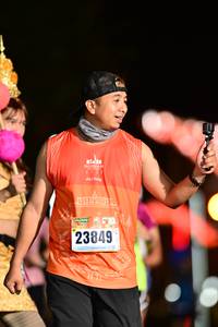 BIB: 202, 23849
                            <button type="button" onclick="openModal(16614171)" class="btn btn-primary btn-sm float-right btn-popup" data-toggle="modal" data-target=".modal-high-quality">
                        <i class="fas fa-shopping-cart"></i> Add to Cart
                    </button>
                                            <button type="button" onclick="isThisMe(16614171, true)" class="btn btn-success btn-sm float-right btn-popup btn-isme hidden" data-toggle="tooltip" data-placement="bottom" title="นี่คือรูปของคุณใช่ไหม คลิกที่นี่เพื่อเอาเข้าอัลบั้ม">
                        <i class="fas fa-plus"></i> Add to album
                    </button>
                    <button type="button" onclick="isThisMe(16614171, false)" class="btn btn-warning btn-sm float-right btn-popup btn-isnotme hidden">
                        <i class="fas fa-ban"></i> Remove from album
                    </button>