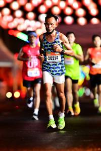 BIB: 20214
                            <button type="button" onclick="openModal(17991610)" class="btn btn-primary btn-sm float-right btn-popup" data-toggle="modal" data-target=".modal-high-quality">
                        <i class="fas fa-shopping-cart"></i> Add to Cart
                    </button>
                                            <button type="button" onclick="isThisMe(17991610, true)" class="btn btn-success btn-sm float-right btn-popup btn-isme hidden" data-toggle="tooltip" data-placement="bottom" title="นี่คือรูปของคุณใช่ไหม คลิกที่นี่เพื่อเอาเข้าอัลบั้ม">
                        <i class="fas fa-plus"></i> Add to album
                    </button>
                    <button type="button" onclick="isThisMe(17991610, false)" class="btn btn-warning btn-sm float-right btn-popup btn-isnotme hidden">
                        <i class="fas fa-ban"></i> Remove from album
                    </button>