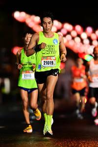 BIB: 21019, 21115
                            <button type="button" onclick="openModal(17990374)" class="btn btn-primary btn-sm float-right btn-popup" data-toggle="modal" data-target=".modal-high-quality">
                        <i class="fas fa-shopping-cart"></i> Add to Cart
                    </button>
                                            <button type="button" onclick="isThisMe(17990374, true)" class="btn btn-success btn-sm float-right btn-popup btn-isme hidden" data-toggle="tooltip" data-placement="bottom" title="นี่คือรูปของคุณใช่ไหม คลิกที่นี่เพื่อเอาเข้าอัลบั้ม">
                        <i class="fas fa-plus"></i> Add to album
                    </button>
                    <button type="button" onclick="isThisMe(17990374, false)" class="btn btn-warning btn-sm float-right btn-popup btn-isnotme hidden">
                        <i class="fas fa-ban"></i> Remove from album
                    </button>