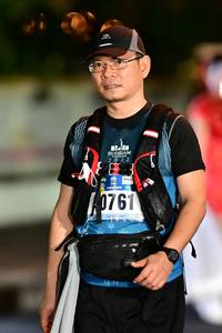 BIB: 0761
                            <button type="button" onclick="openModal(18159707)" class="btn btn-primary btn-sm float-right btn-popup" data-toggle="modal" data-target=".modal-high-quality">
                        <i class="fas fa-shopping-cart"></i> Add to Cart
                    </button>
                                            <button type="button" onclick="isThisMe(18159707, true)" class="btn btn-success btn-sm float-right btn-popup btn-isme hidden" data-toggle="tooltip" data-placement="bottom" title="นี่คือรูปของคุณใช่ไหม คลิกที่นี่เพื่อเอาเข้าอัลบั้ม">
                        <i class="fas fa-plus"></i> Add to album
                    </button>
                    <button type="button" onclick="isThisMe(18159707, false)" class="btn btn-warning btn-sm float-right btn-popup btn-isnotme hidden">
                        <i class="fas fa-ban"></i> Remove from album
                    </button>