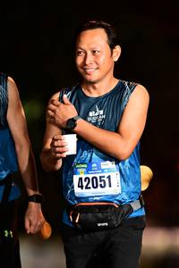 BIB: 42051
                            <button type="button" onclick="openModal(17929190)" class="btn btn-primary btn-sm float-right btn-popup" data-toggle="modal" data-target=".modal-high-quality">
                        <i class="fas fa-shopping-cart"></i> Add to Cart
                    </button>
                                            <button type="button" onclick="isThisMe(17929190, true)" class="btn btn-success btn-sm float-right btn-popup btn-isme hidden" data-toggle="tooltip" data-placement="bottom" title="นี่คือรูปของคุณใช่ไหม คลิกที่นี่เพื่อเอาเข้าอัลบั้ม">
                        <i class="fas fa-plus"></i> Add to album
                    </button>
                    <button type="button" onclick="isThisMe(17929190, false)" class="btn btn-warning btn-sm float-right btn-popup btn-isnotme hidden">
                        <i class="fas fa-ban"></i> Remove from album
                    </button>