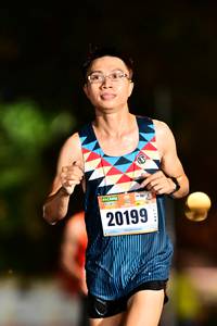 BIB: 20199
                            <button type="button" onclick="openModal(17921150)" class="btn btn-primary btn-sm float-right btn-popup" data-toggle="modal" data-target=".modal-high-quality">
                        <i class="fas fa-shopping-cart"></i> Add to Cart
                    </button>
                                            <button type="button" onclick="isThisMe(17921150, true)" class="btn btn-success btn-sm float-right btn-popup btn-isme hidden" data-toggle="tooltip" data-placement="bottom" title="นี่คือรูปของคุณใช่ไหม คลิกที่นี่เพื่อเอาเข้าอัลบั้ม">
                        <i class="fas fa-plus"></i> Add to album
                    </button>
                    <button type="button" onclick="isThisMe(17921150, false)" class="btn btn-warning btn-sm float-right btn-popup btn-isnotme hidden">
                        <i class="fas fa-ban"></i> Remove from album
                    </button>