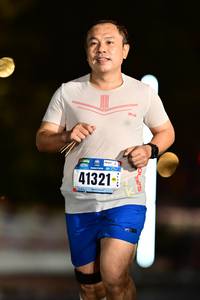 BIB: 41321
                            <button type="button" onclick="openModal(16643770)" class="btn btn-primary btn-sm float-right btn-popup" data-toggle="modal" data-target=".modal-high-quality">
                        <i class="fas fa-shopping-cart"></i> Add to Cart
                    </button>
                                            <button type="button" onclick="isThisMe(16643770, true)" class="btn btn-success btn-sm float-right btn-popup btn-isme hidden" data-toggle="tooltip" data-placement="bottom" title="นี่คือรูปของคุณใช่ไหม คลิกที่นี่เพื่อเอาเข้าอัลบั้ม">
                        <i class="fas fa-plus"></i> Add to album
                    </button>
                    <button type="button" onclick="isThisMe(16643770, false)" class="btn btn-warning btn-sm float-right btn-popup btn-isnotme hidden">
                        <i class="fas fa-ban"></i> Remove from album
                    </button>