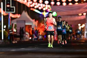 BIB: 42520
                            <button type="button" onclick="openModal(16610839)" class="btn btn-primary btn-sm float-right btn-popup" data-toggle="modal" data-target=".modal-high-quality">
                        <i class="fas fa-shopping-cart"></i> Add to Cart
                    </button>
                                            <button type="button" onclick="isThisMe(16610839, true)" class="btn btn-success btn-sm float-right btn-popup btn-isme hidden" data-toggle="tooltip" data-placement="bottom" title="นี่คือรูปของคุณใช่ไหม คลิกที่นี่เพื่อเอาเข้าอัลบั้ม">
                        <i class="fas fa-plus"></i> Add to album
                    </button>
                    <button type="button" onclick="isThisMe(16610839, false)" class="btn btn-warning btn-sm float-right btn-popup btn-isnotme hidden">
                        <i class="fas fa-ban"></i> Remove from album
                    </button>