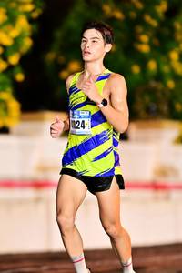 BIB: 124
                            <button type="button" onclick="openModal(17988548)" class="btn btn-primary btn-sm float-right btn-popup" data-toggle="modal" data-target=".modal-high-quality">
                        <i class="fas fa-shopping-cart"></i> Add to Cart
                    </button>
                                            <button type="button" onclick="isThisMe(17988548, true)" class="btn btn-success btn-sm float-right btn-popup btn-isme hidden" data-toggle="tooltip" data-placement="bottom" title="นี่คือรูปของคุณใช่ไหม คลิกที่นี่เพื่อเอาเข้าอัลบั้ม">
                        <i class="fas fa-plus"></i> Add to album
                    </button>
                    <button type="button" onclick="isThisMe(17988548, false)" class="btn btn-warning btn-sm float-right btn-popup btn-isnotme hidden">
                        <i class="fas fa-ban"></i> Remove from album
                    </button>