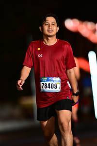 BIB: 78409
                            <button type="button" onclick="openModal(17070598)" class="btn btn-primary btn-sm float-right btn-popup" data-toggle="modal" data-target=".modal-high-quality">
                        <i class="fas fa-shopping-cart"></i> Add to Cart
                    </button>
                                            <button type="button" onclick="isThisMe(17070598, true)" class="btn btn-success btn-sm float-right btn-popup btn-isme hidden" data-toggle="tooltip" data-placement="bottom" title="นี่คือรูปของคุณใช่ไหม คลิกที่นี่เพื่อเอาเข้าอัลบั้ม">
                        <i class="fas fa-plus"></i> Add to album
                    </button>
                    <button type="button" onclick="isThisMe(17070598, false)" class="btn btn-warning btn-sm float-right btn-popup btn-isnotme hidden">
                        <i class="fas fa-ban"></i> Remove from album
                    </button>
