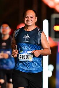 BIB: 2022, 41901
                            <button type="button" onclick="openModal(18155841)" class="btn btn-primary btn-sm float-right btn-popup" data-toggle="modal" data-target=".modal-high-quality">
                        <i class="fas fa-shopping-cart"></i> Add to Cart
                    </button>
                                            <button type="button" onclick="isThisMe(18155841, true)" class="btn btn-success btn-sm float-right btn-popup btn-isme hidden" data-toggle="tooltip" data-placement="bottom" title="นี่คือรูปของคุณใช่ไหม คลิกที่นี่เพื่อเอาเข้าอัลบั้ม">
                        <i class="fas fa-plus"></i> Add to album
                    </button>
                    <button type="button" onclick="isThisMe(18155841, false)" class="btn btn-warning btn-sm float-right btn-popup btn-isnotme hidden">
                        <i class="fas fa-ban"></i> Remove from album
                    </button>