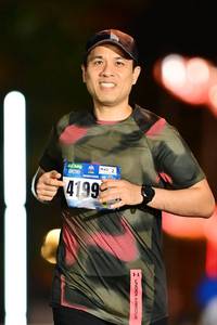 BIB: 4199
                            <button type="button" onclick="openModal(18145477)" class="btn btn-primary btn-sm float-right btn-popup" data-toggle="modal" data-target=".modal-high-quality">
                        <i class="fas fa-shopping-cart"></i> Add to Cart
                    </button>
                                            <button type="button" onclick="isThisMe(18145477, true)" class="btn btn-success btn-sm float-right btn-popup btn-isme hidden" data-toggle="tooltip" data-placement="bottom" title="นี่คือรูปของคุณใช่ไหม คลิกที่นี่เพื่อเอาเข้าอัลบั้ม">
                        <i class="fas fa-plus"></i> Add to album
                    </button>
                    <button type="button" onclick="isThisMe(18145477, false)" class="btn btn-warning btn-sm float-right btn-popup btn-isnotme hidden">
                        <i class="fas fa-ban"></i> Remove from album
                    </button>