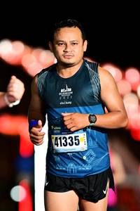 BIB: 2022, 41335
                            <button type="button" onclick="openModal(17924480)" class="btn btn-primary btn-sm float-right btn-popup" data-toggle="modal" data-target=".modal-high-quality">
                        <i class="fas fa-shopping-cart"></i> Add to Cart
                    </button>
                                            <button type="button" onclick="isThisMe(17924480, true)" class="btn btn-success btn-sm float-right btn-popup btn-isme hidden" data-toggle="tooltip" data-placement="bottom" title="นี่คือรูปของคุณใช่ไหม คลิกที่นี่เพื่อเอาเข้าอัลบั้ม">
                        <i class="fas fa-plus"></i> Add to album
                    </button>
                    <button type="button" onclick="isThisMe(17924480, false)" class="btn btn-warning btn-sm float-right btn-popup btn-isnotme hidden">
                        <i class="fas fa-ban"></i> Remove from album
                    </button>