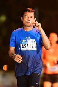 BIB: 424
                            <button type="button" onclick="openModal(18068135)" class="btn btn-primary btn-sm float-right btn-popup" data-toggle="modal" data-target=".modal-high-quality">
                        <i class="fas fa-shopping-cart"></i> Add to Cart
                    </button>
                                            <button type="button" onclick="isThisMe(18068135, true)" class="btn btn-success btn-sm float-right btn-popup btn-isme hidden" data-toggle="tooltip" data-placement="bottom" title="นี่คือรูปของคุณใช่ไหม คลิกที่นี่เพื่อเอาเข้าอัลบั้ม">
                        <i class="fas fa-plus"></i> Add to album
                    </button>
                    <button type="button" onclick="isThisMe(18068135, false)" class="btn btn-warning btn-sm float-right btn-popup btn-isnotme hidden">
                        <i class="fas fa-ban"></i> Remove from album
                    </button>