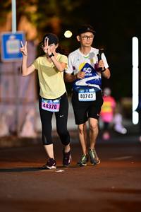 BIB: 40743, 44370
                            <button type="button" onclick="openModal(17233884)" class="btn btn-primary btn-sm float-right btn-popup" data-toggle="modal" data-target=".modal-high-quality">
                        <i class="fas fa-shopping-cart"></i> Add to Cart
                    </button>
                                            <button type="button" onclick="isThisMe(17233884, true)" class="btn btn-success btn-sm float-right btn-popup btn-isme hidden" data-toggle="tooltip" data-placement="bottom" title="นี่คือรูปของคุณใช่ไหม คลิกที่นี่เพื่อเอาเข้าอัลบั้ม">
                        <i class="fas fa-plus"></i> Add to album
                    </button>
                    <button type="button" onclick="isThisMe(17233884, false)" class="btn btn-warning btn-sm float-right btn-popup btn-isnotme hidden">
                        <i class="fas fa-ban"></i> Remove from album
                    </button>